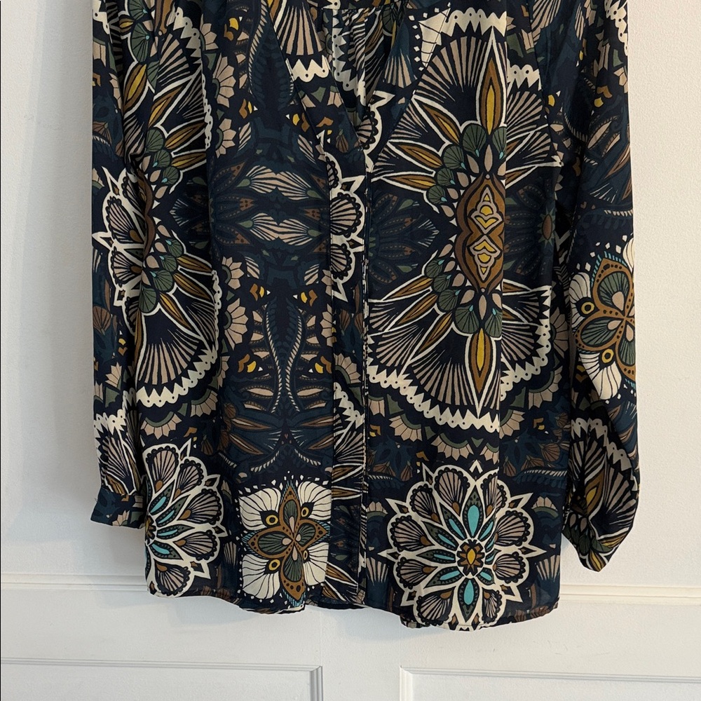 H&M Patterned Blouse - Picture 5 of 6